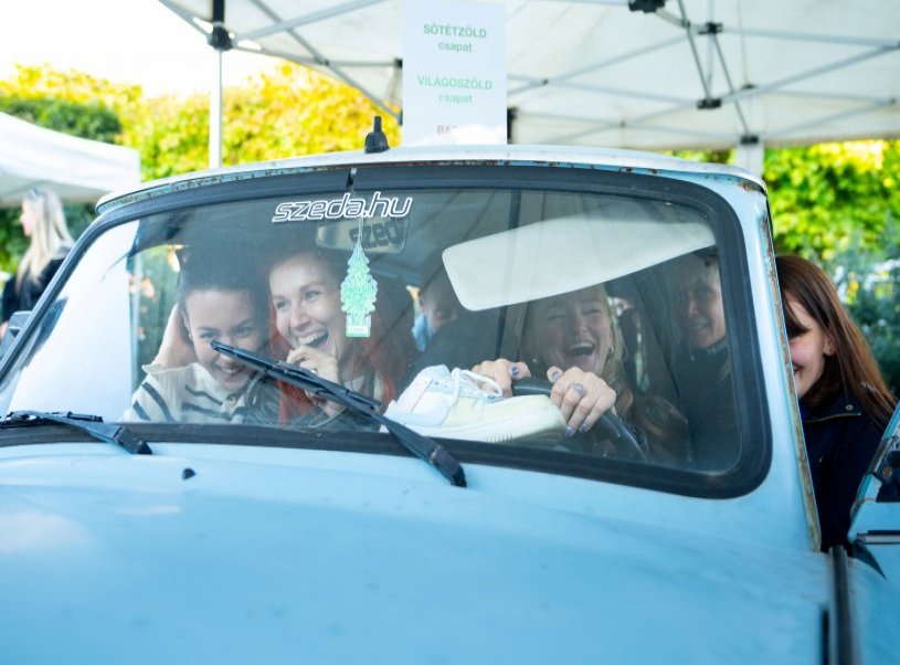 Puzzle trabant élmény
